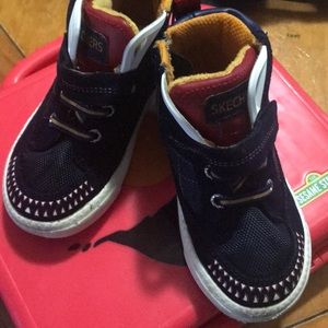 Toddler Sketchers high tops